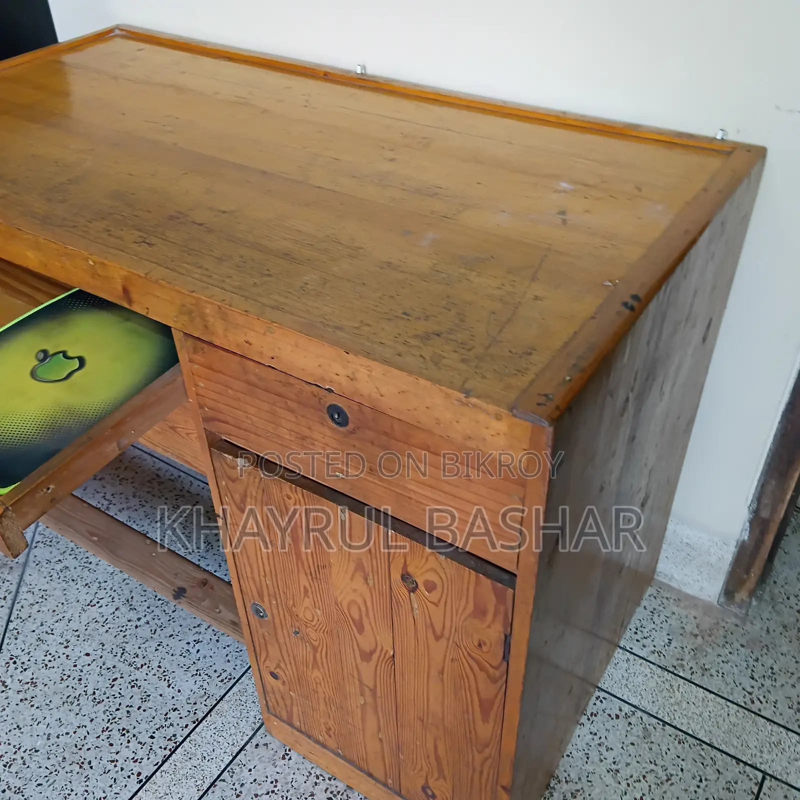 Computer Table for Sale (Kerosene Wood)