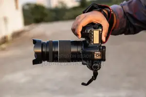 Canon 6d with 75-300 Zoom Lense