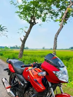 TVS Apache RTR 2013