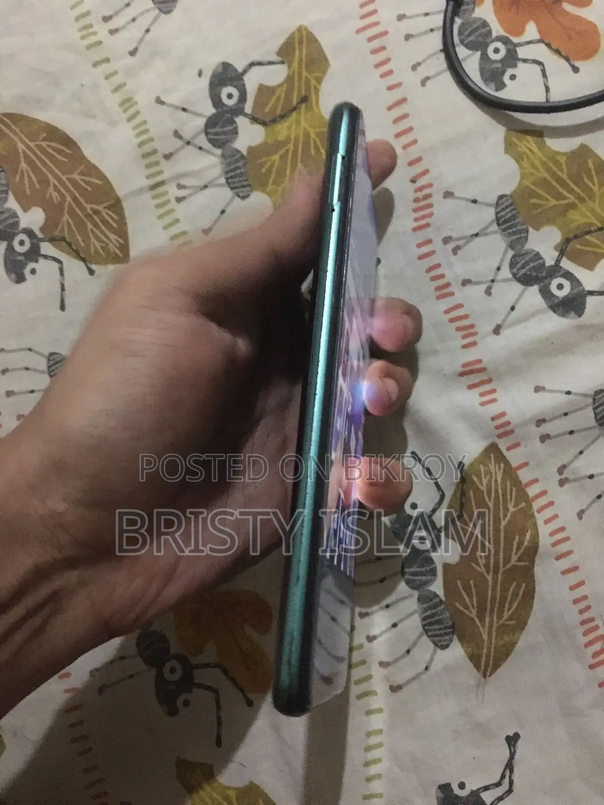 Realme 7i 8/128 (Used)