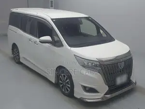 Toyota Esquire GI PREMIUM HYB 4.5 2021