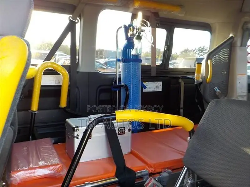 Toyota Hiace AMBULANCE WELCAB 3.5 2020