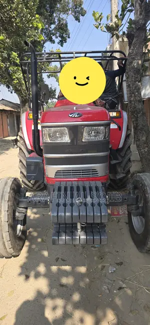 মাহিন্দ্রা ট্রাক্টর
