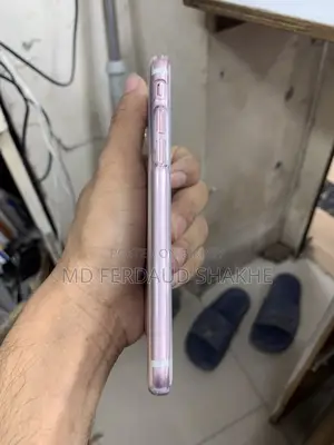 Apple iPhone 7 (Used)