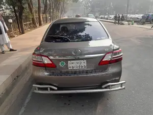 Toyota Premio F Package 2011