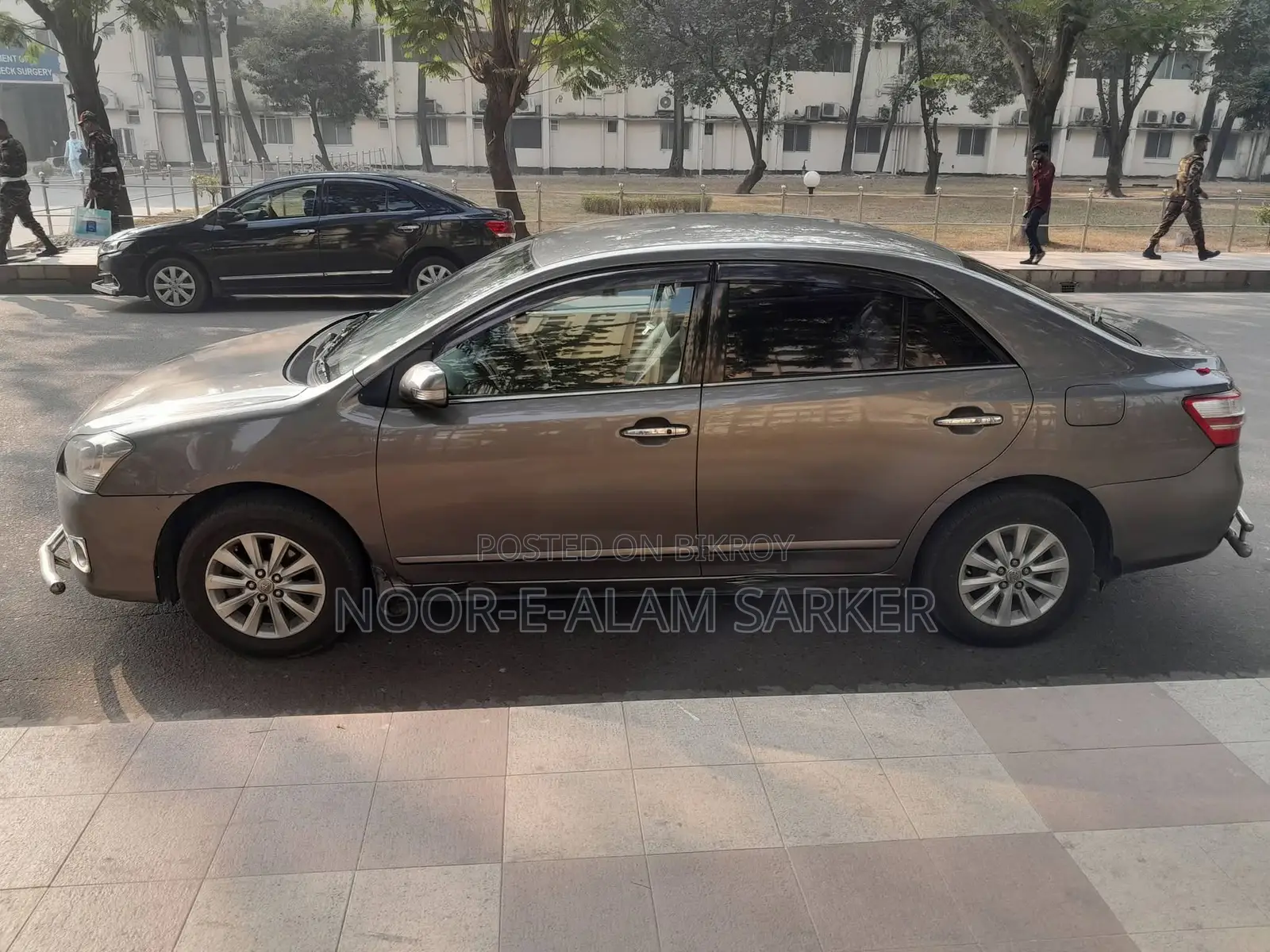 Toyota Premio F Package 2011
