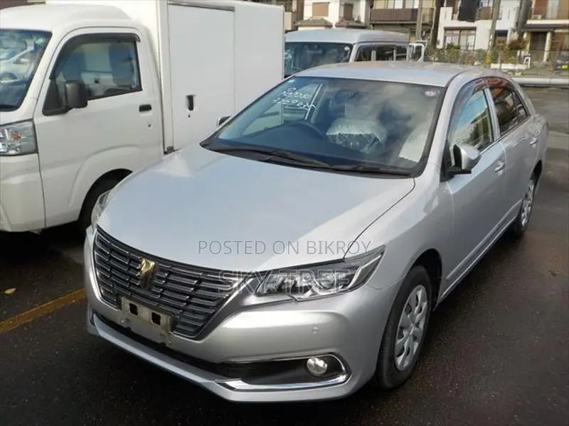 Toyota Premio F Pack. 2020