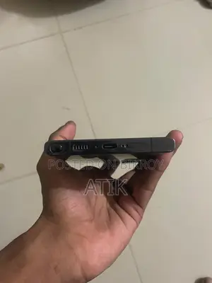Samsung Galaxy S23 Ultra (Used)