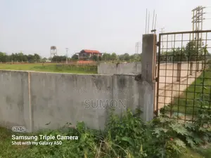 3bdrm Apartment in Narayanganj for Sale