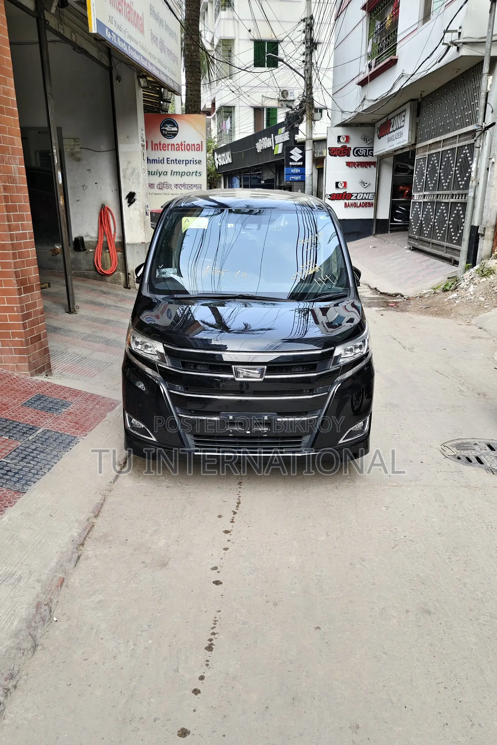 Toyota Noah x package 2021