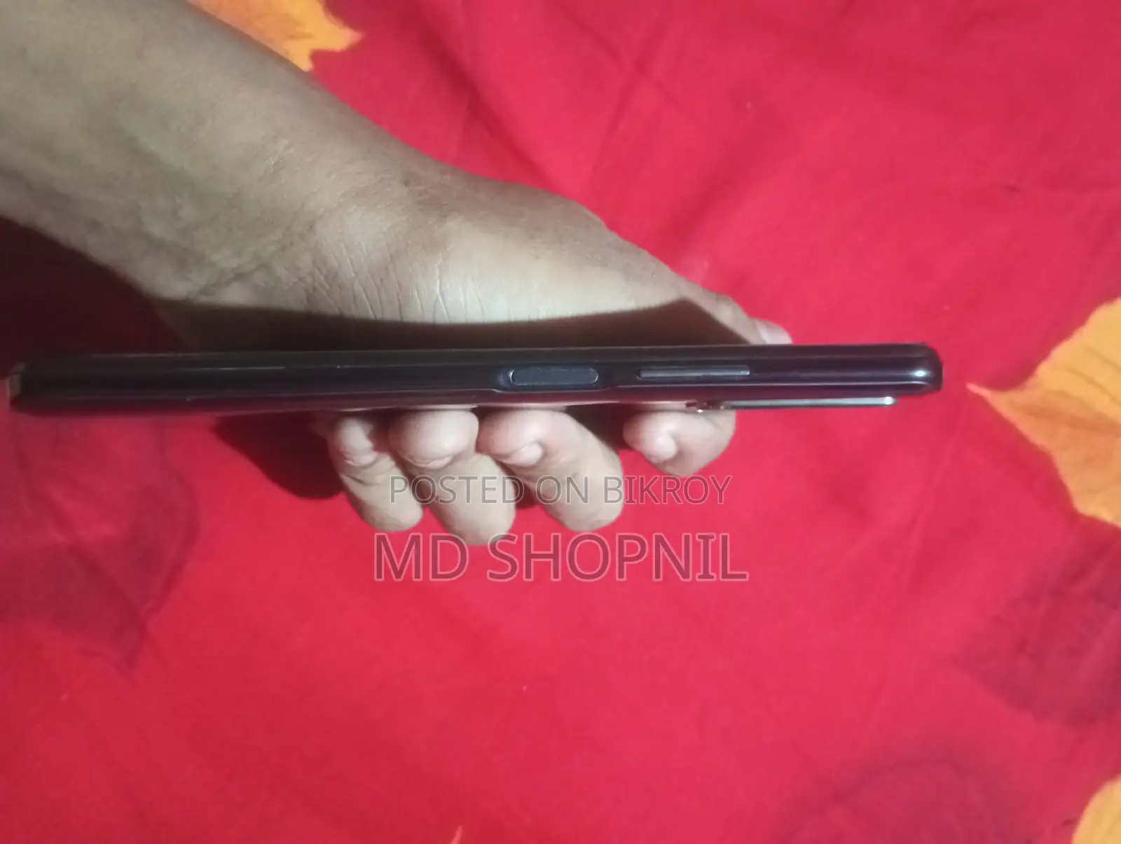 Vivo Y17 12/512 (Used)