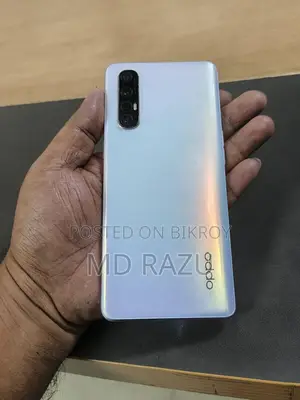 OPPO Reno 3 Pro একটা গ্রীন লাইন আছে (Used)