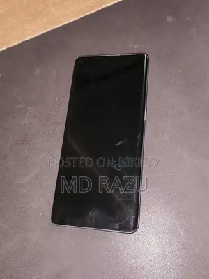OPPO Reno 3 Pro একটা গ্রীন লাইন আছে (Used)