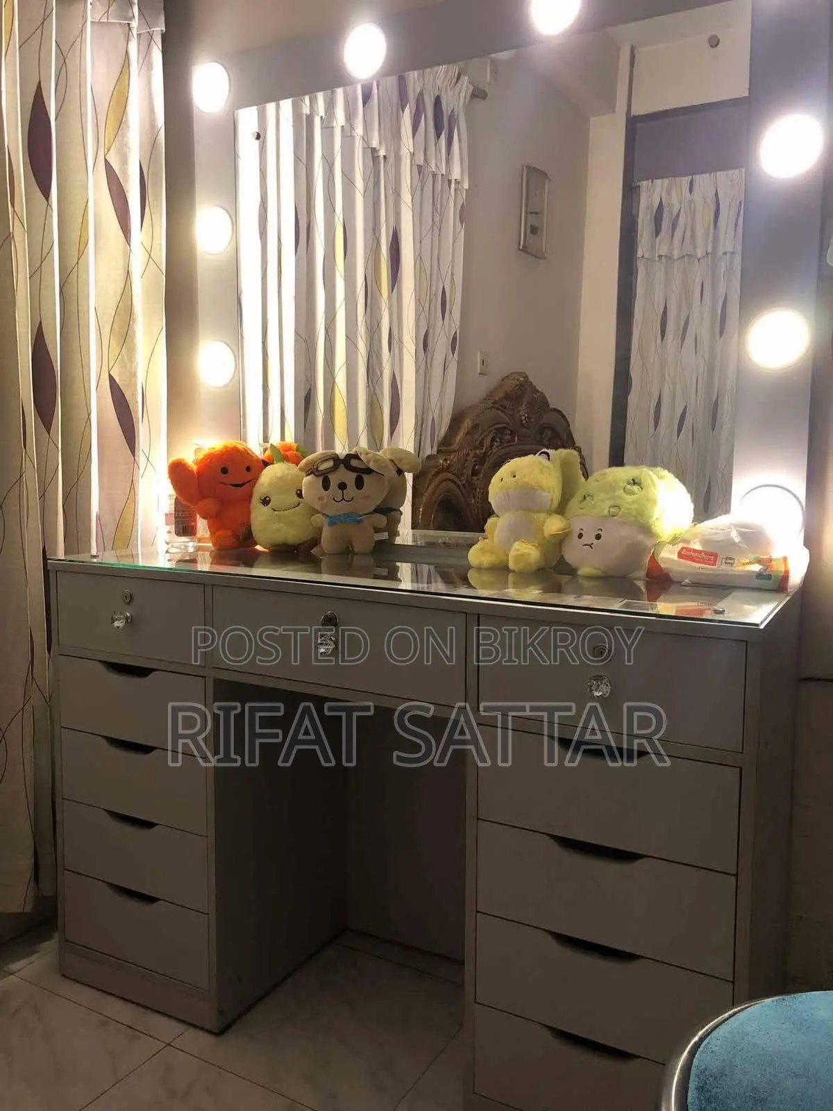Dressing Table