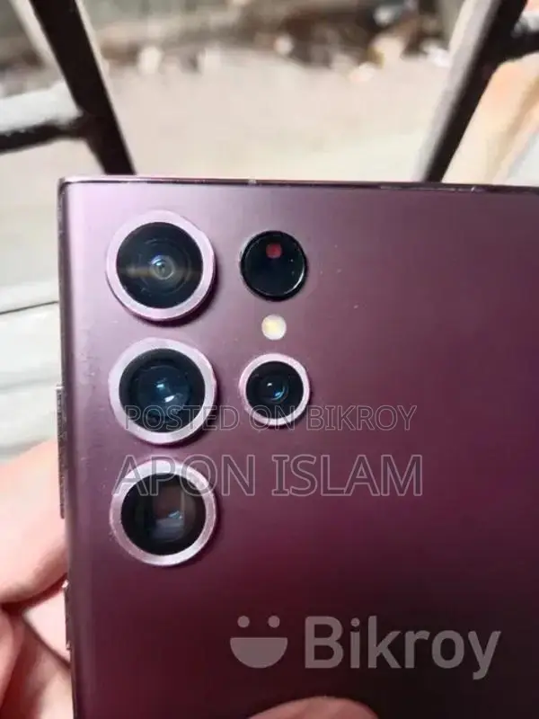 Samsung Galaxy S22 Ultra 12/256 full box (Used)