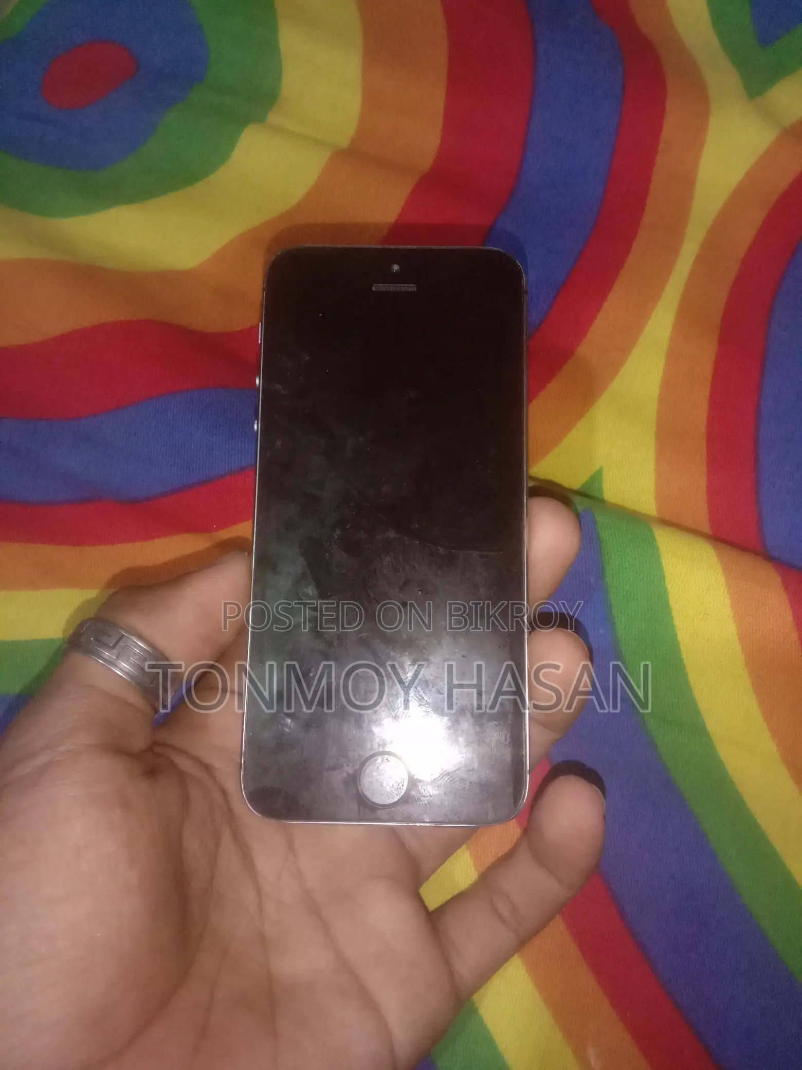 Apple iPhone 5 . (Used)
