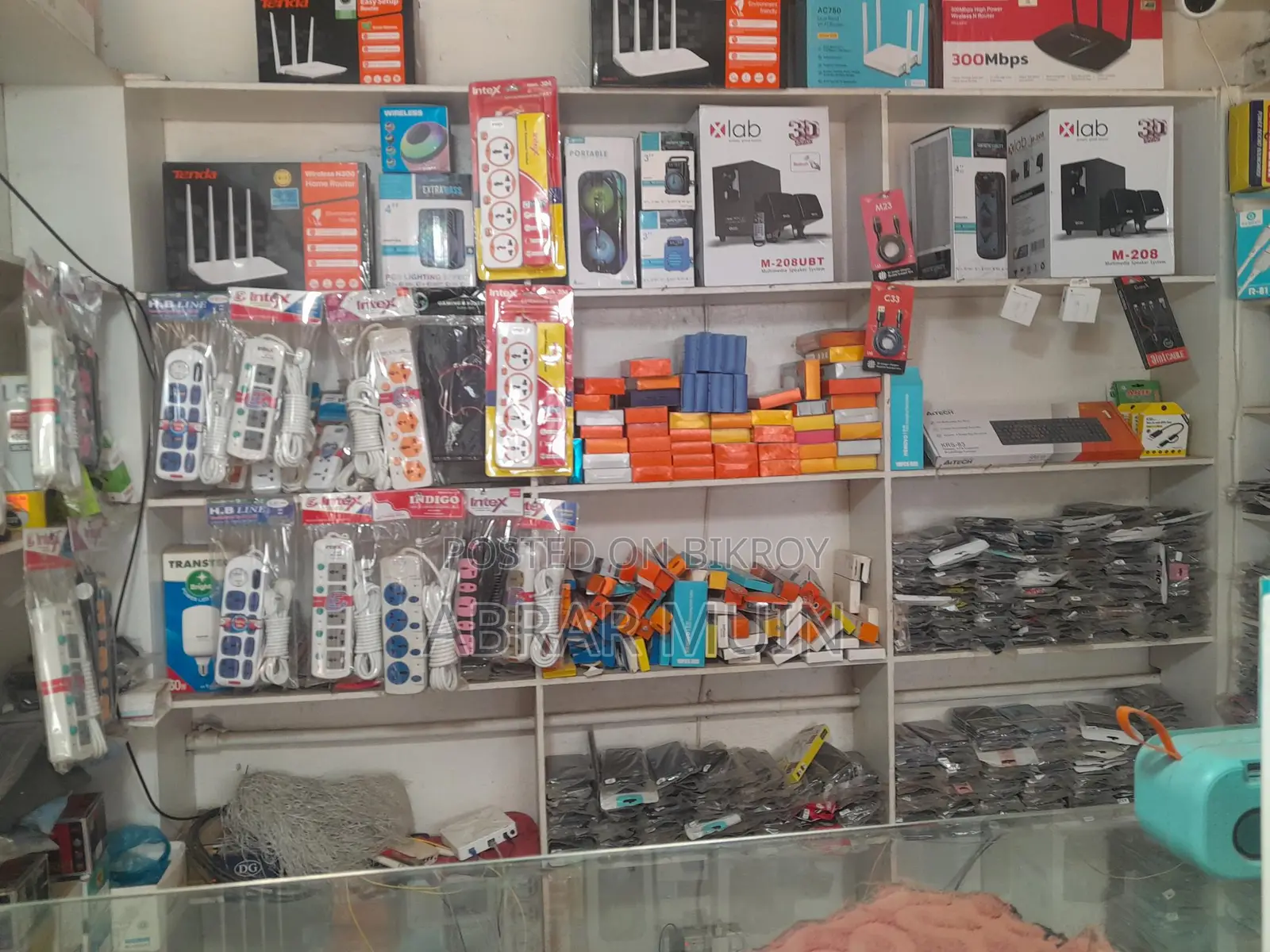 Mobile Shop Decoration