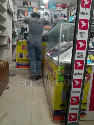 Mobile Shop Decoration