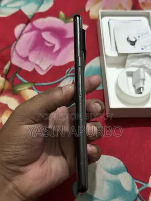 Google Pixel 6 Pro full box (Used)
