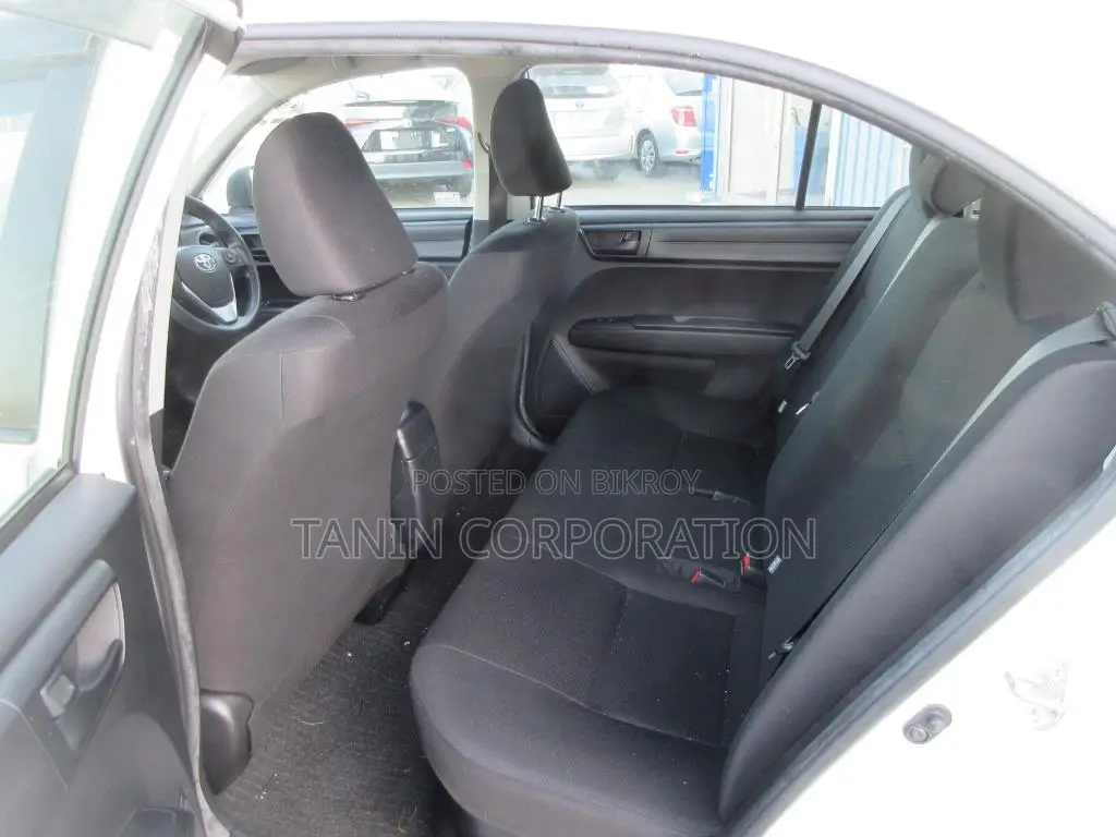 Toyota Axio Hybrid EX 4.5 Grade 2021