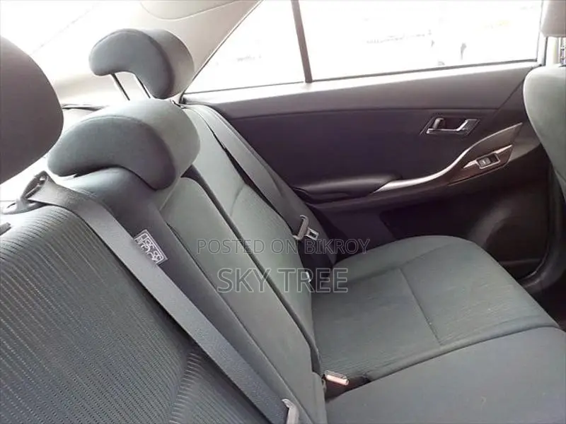 Toyota Premio F-L Pack. 2020
