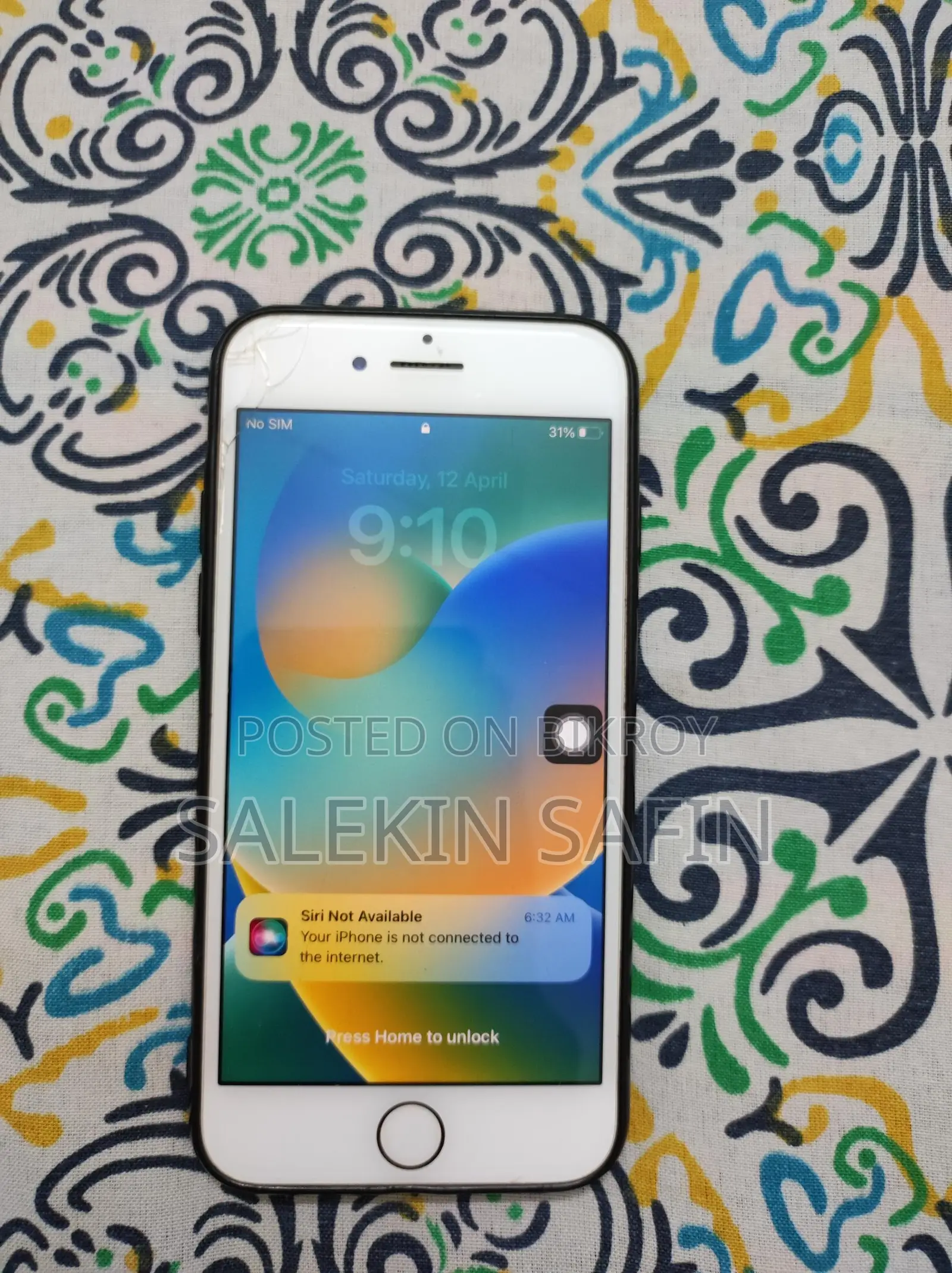Apple iPhone 8 (Used)