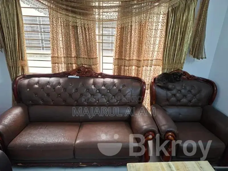 Two Sets of Royal Sofas (2+2+1) and (3+1) for Sale (Affordable Price)