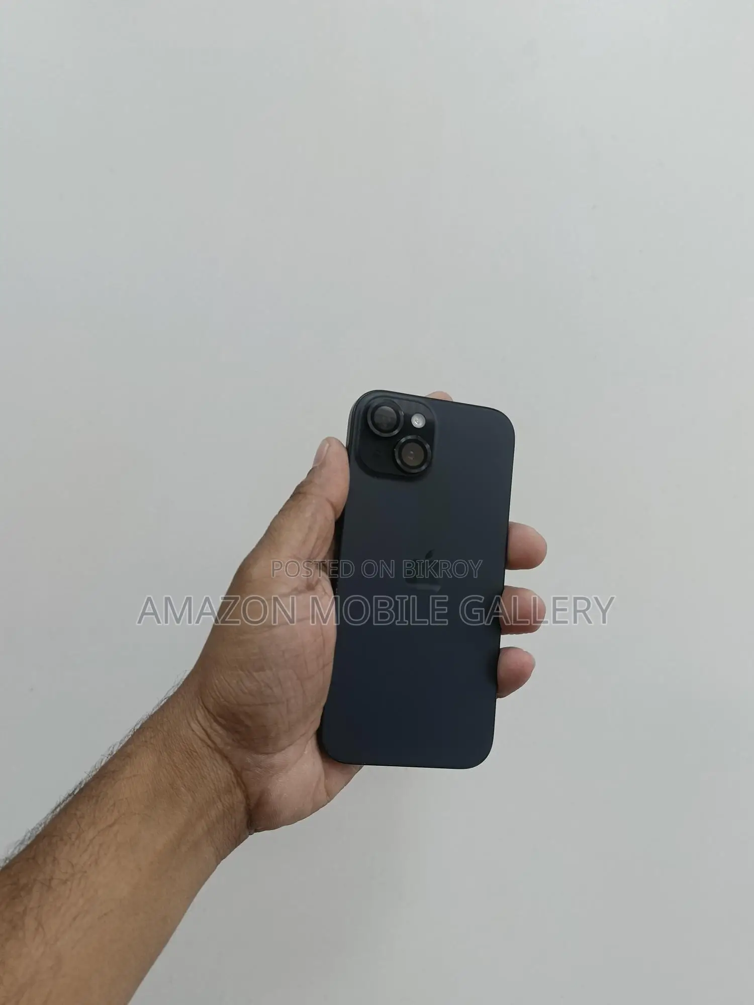 Apple iPhone 15 128 GB (Used)