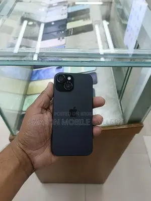 Apple iPhone 15 128 GB (Used)