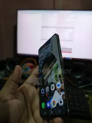 Samsung Galaxy S21 5g (Used)