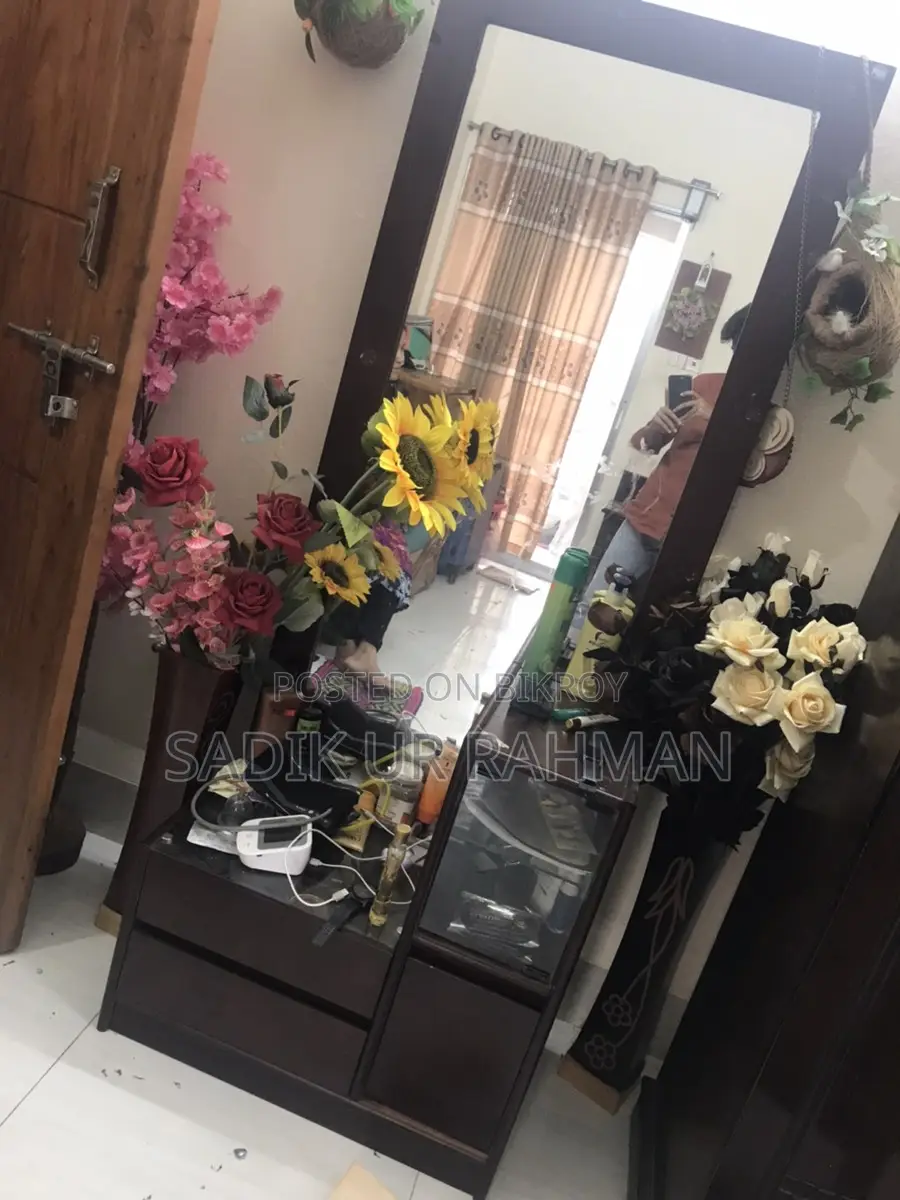 Dressing table for sale