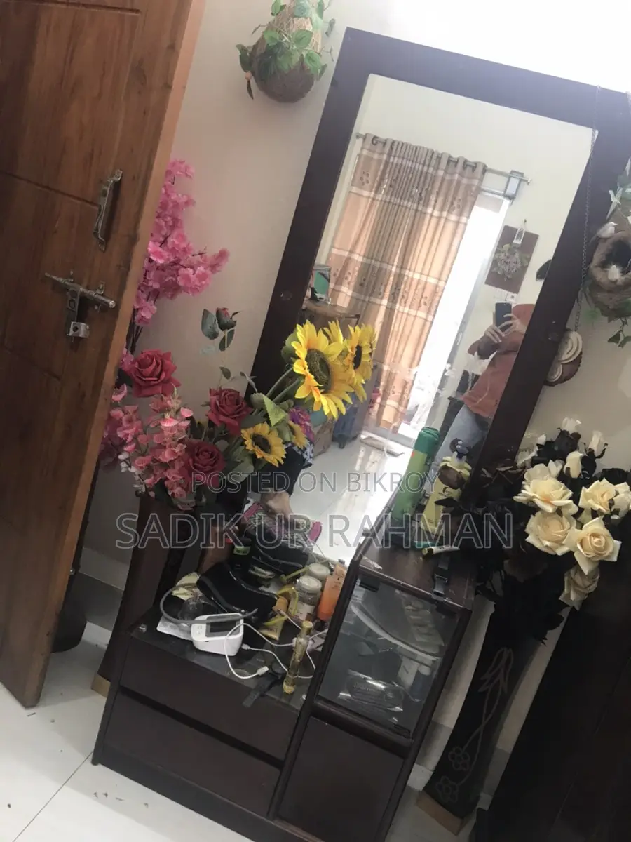 Dressing table for sale