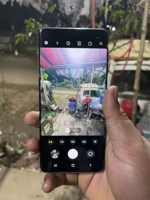 Samsung Galaxy S10 (Used)