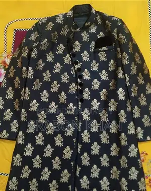 Sherwani শেরওয়ানি