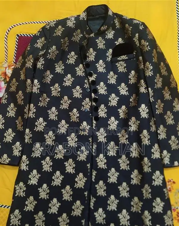 Sherwani শেরওয়ানি
