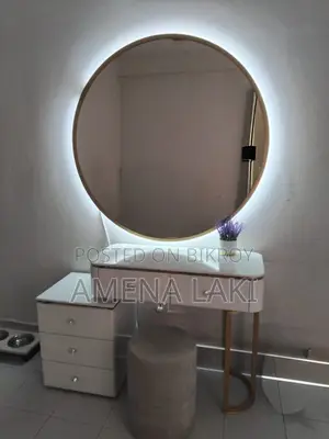 Dressing Table for Sale with Stool, Location: Khilgaon, Dhaka
