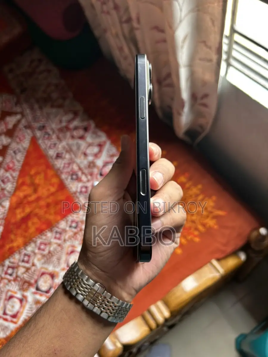 Apple iPhone 16 Pro Max copy (Used)