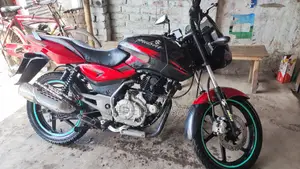 Bajaj Pulsar 150, 2016