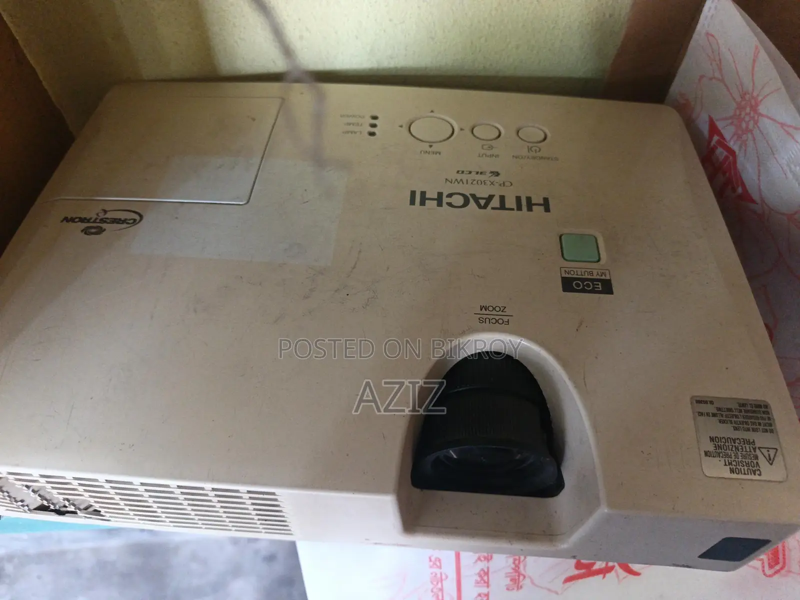 Hitachi CP-X3021WN 3 LCD Projector