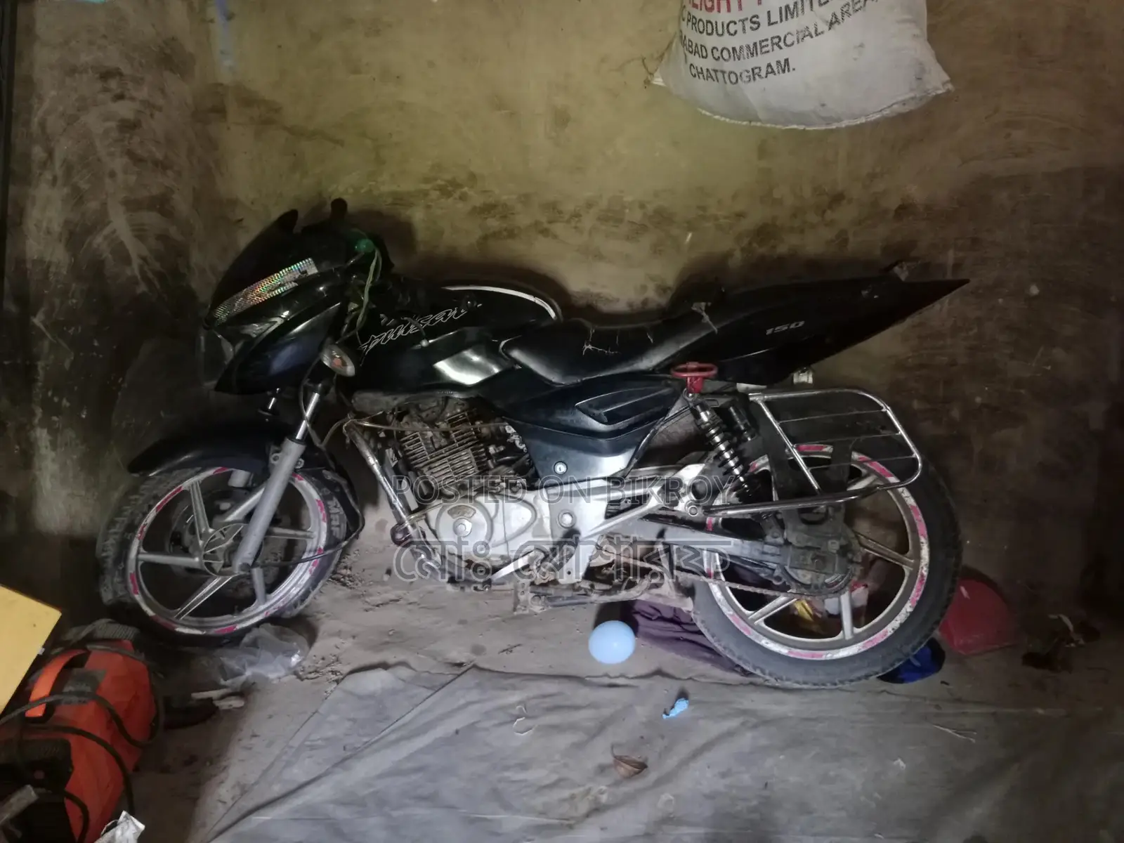 Bajaj Pulsar 150 - 2016