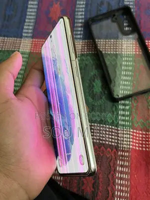 Samsung Galaxy S21 8/256 (Used)