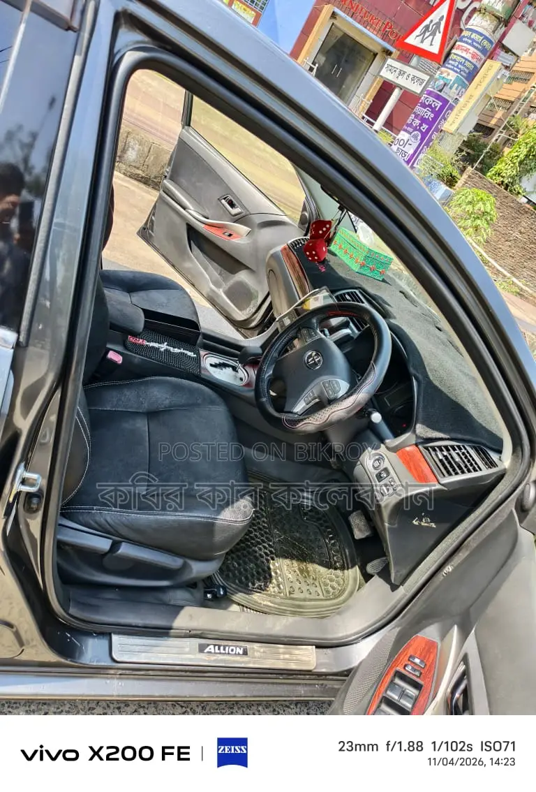 টয়োটা অ্যালিয়ন পুশ স্টার্ট ২০১২