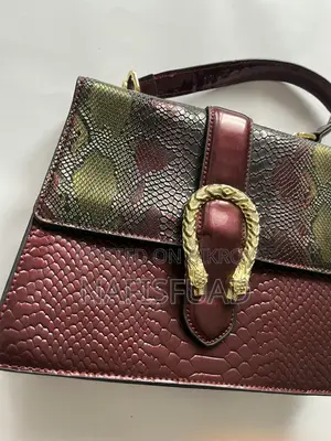 Women’s Hand Bag
