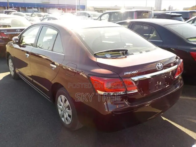 Toyota Premio F-L Pack 2020