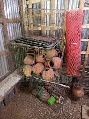 পুরাতন খাঁচা বিক্রি হবে