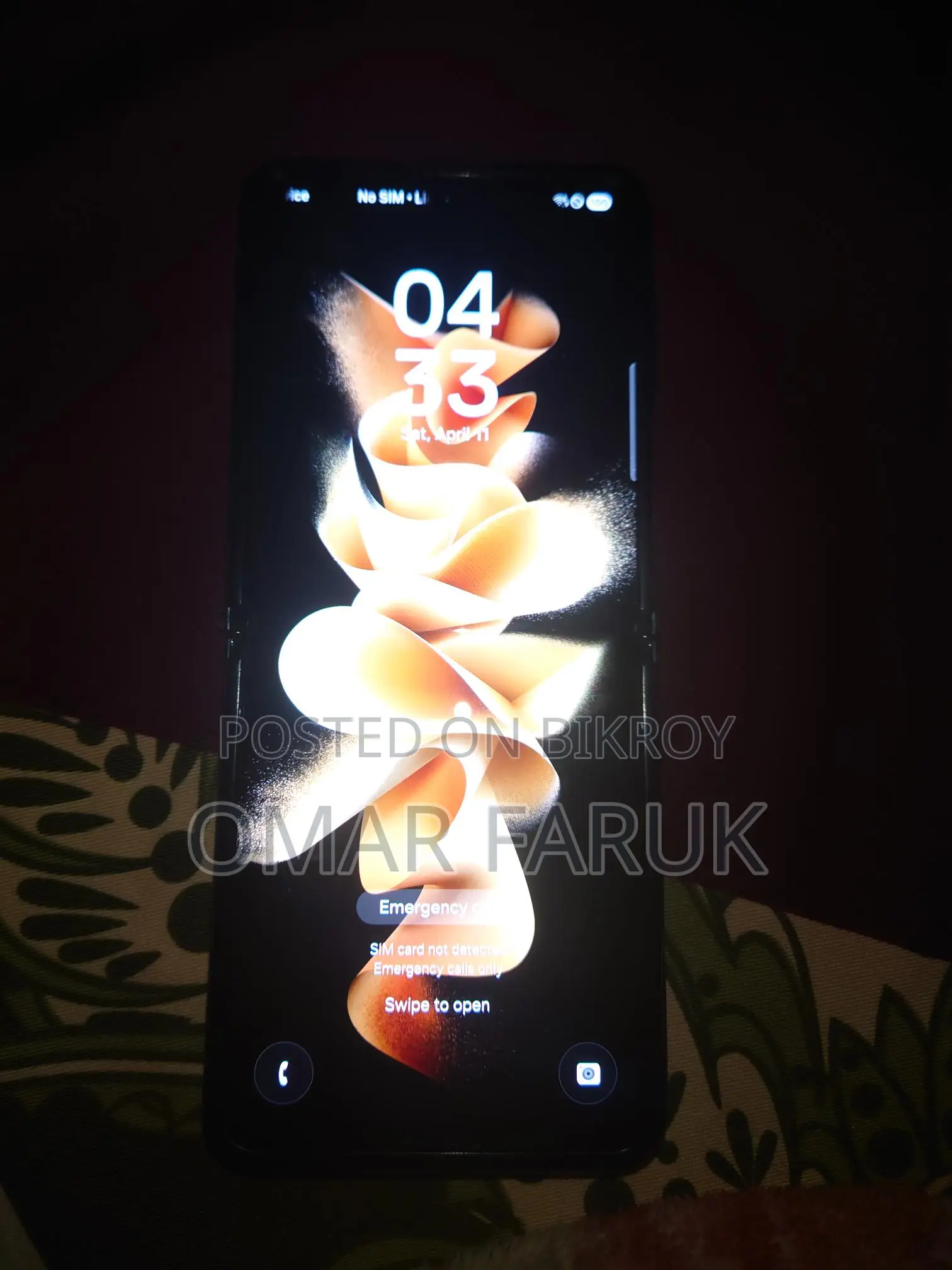 Samsung Galaxy Z Flip3 (Used)