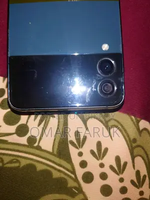 Samsung Galaxy Z Flip3 (Used)