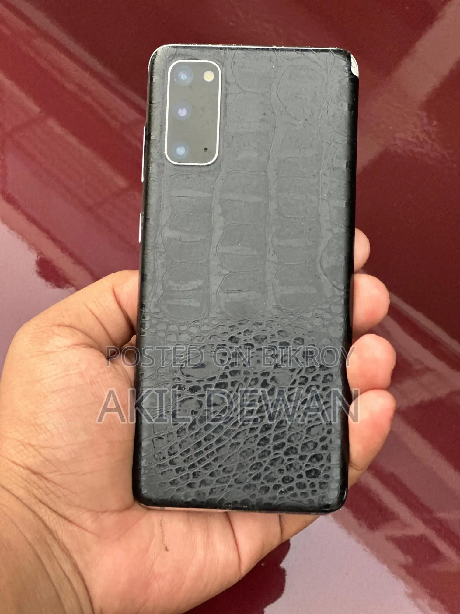 Samsung Galaxy S20 (Used)