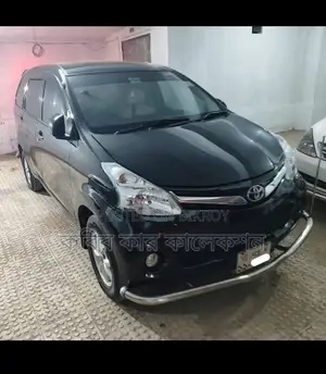 Toyota Avanza black 2012
