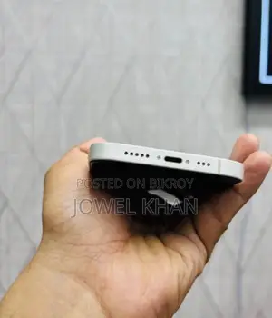 Apple iPhone 13 (Used)